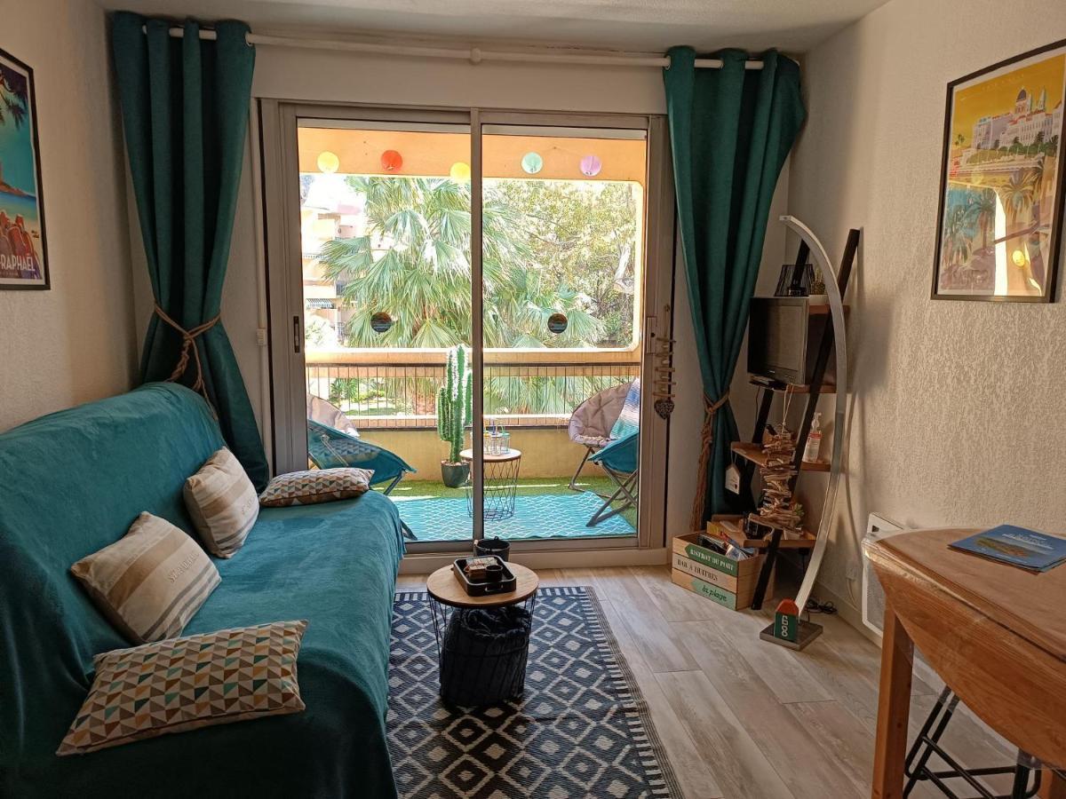 Studio Paradise Entre Mer Et Pins Saint-Raphael  Bagian luar foto