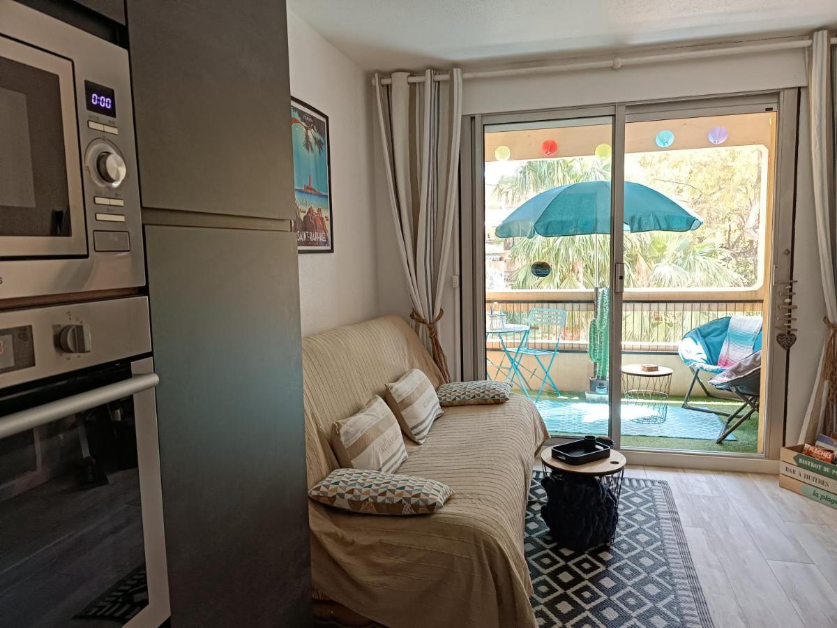 Studio Paradise Entre Mer Et Pins Saint-Raphael  Bagian luar foto